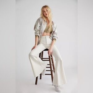 NWOT We The Free by Free People Just Float on Flare Jeans in Heavenly White